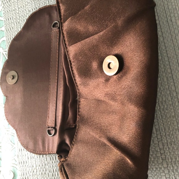 Bronze Cute Clutch - Picture 3 of 3